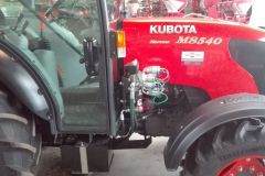 Kubota M8540 Narrow