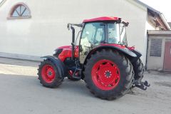 Kubota M8560